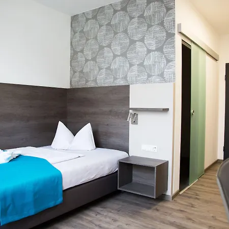 Hotel Im Kaiserpark 3*