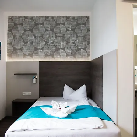 Hotel Im Kaiserpark 3*