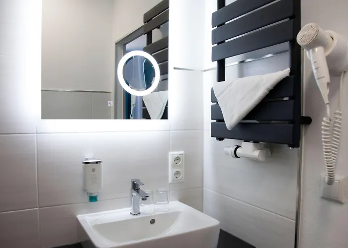 Im Kaiserpark Szálloda Meiningen